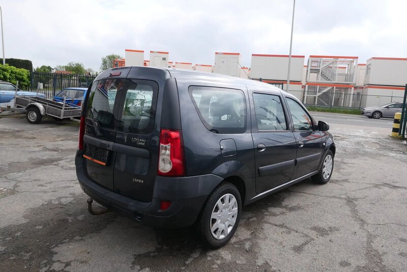 Dacia Logan